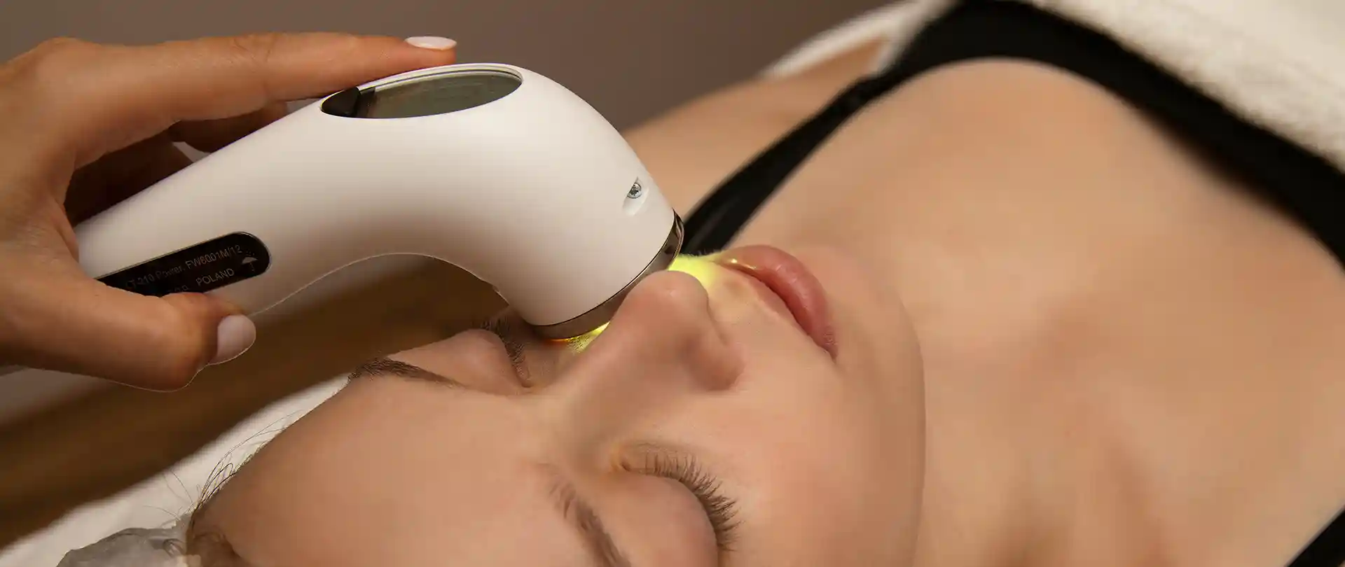 Face far infrared and LED treatment at Skin and Beyond Spa in Chicago